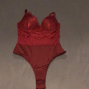 Burgundy laced bodysuit 🔥